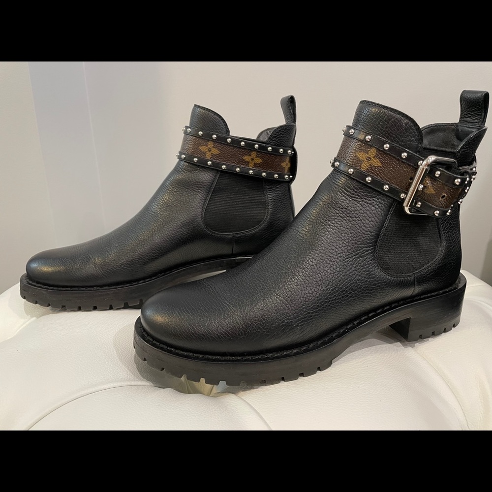 Louis Vuitton Boots - Picture 4 of 8